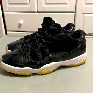 AIR JORDAN 11 RETRO LOW 'BARONS'